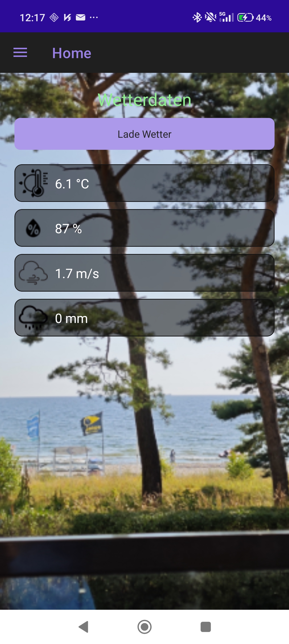 Startansicht der Wetter-App mit kompaktem Überblick über Wetterdaten